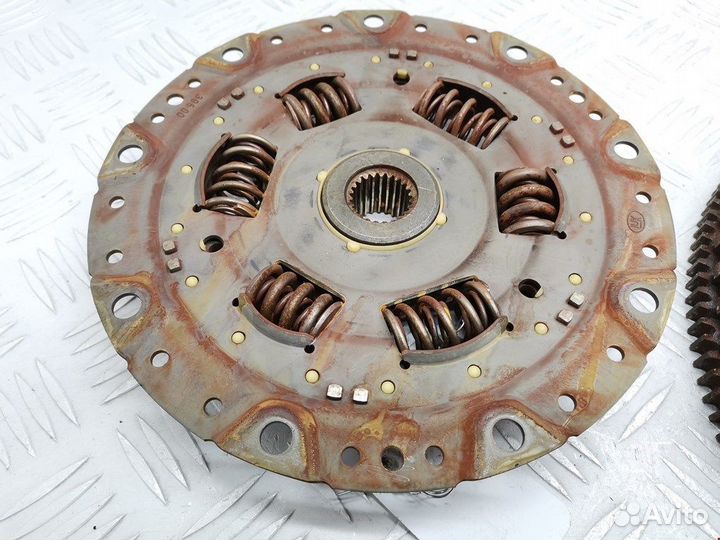 Маховик (демпфер сцепления) для Audi A6 C5