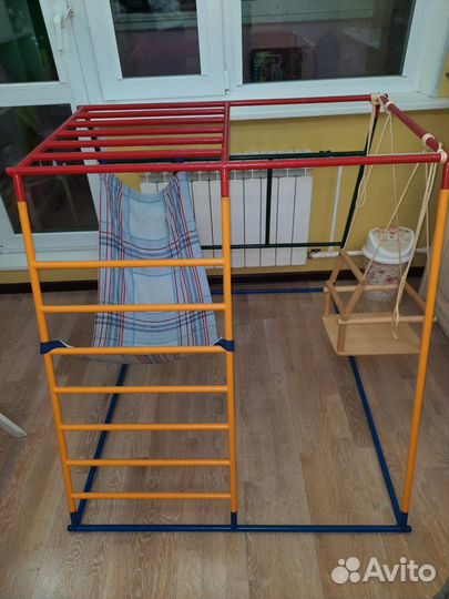 Шведская стенка- ранний старт