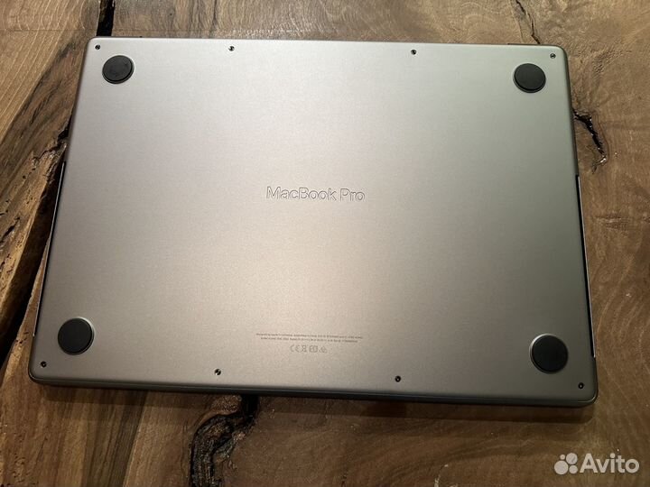 MacBook Pro 14 M1 Max/64 GB/32c/2 TB SSD/Идеал