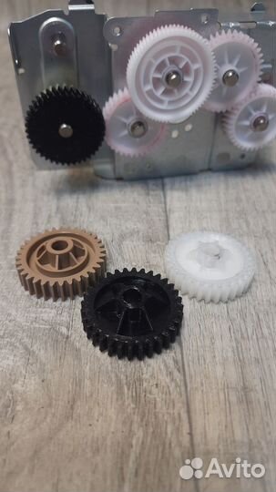 Шестерня 32T (Z32S) редуктора Kyocera 302RV94020