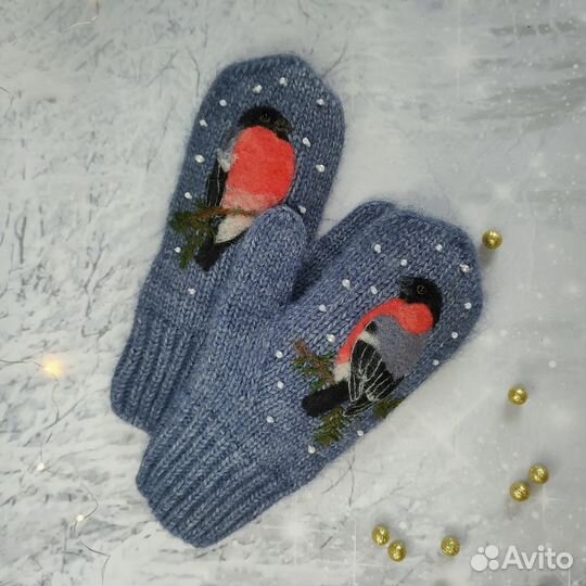 Варежки вязаные со снегирями