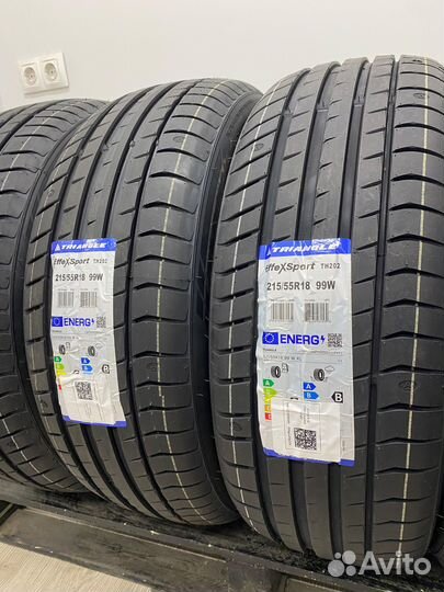 Triangle EffeXSport TH202 215/55 R18 102Y