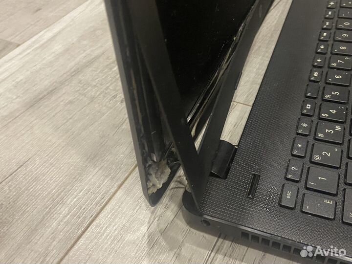 Ноутбук на запчасти