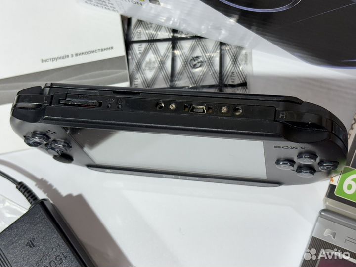 Sony PSP e1008 Street