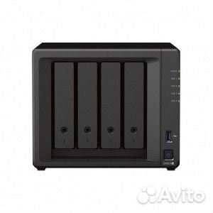 Сетевой накопитель Synology DS923+