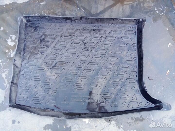 Коврик в багажник Renault