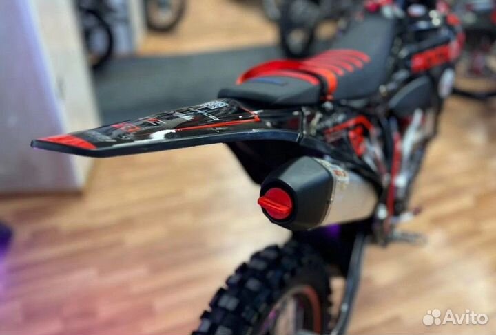 Мотоцикл эндуро rockot GS ONE Blackout 300сс