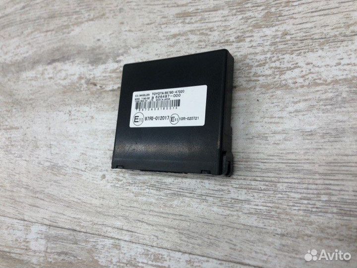 Блок иммобилайзера Toyota Prius Hybrid хэтчбек