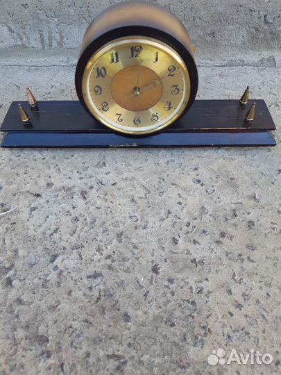 Продам старинные часы