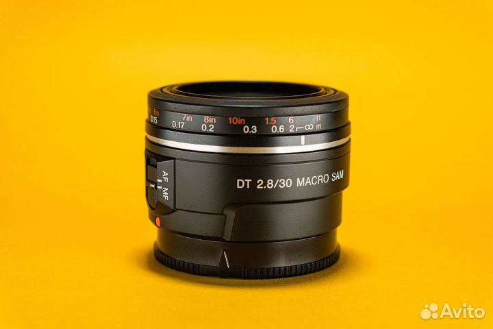 Объектив Sony 30mm f/2.8 DT Macro SAM (SAL-30M28)