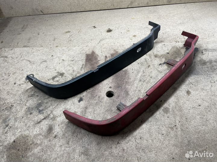 Ресничка фар правая volvo 850