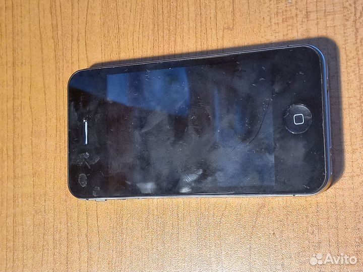 iPhone 4, 8 ГБ