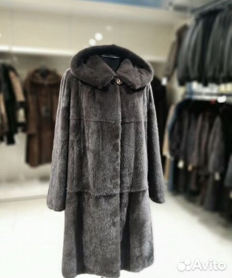 Шуба норковая с капюшоном новая 64 66 размер