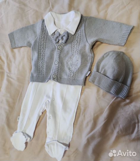 Комплект на выписку для мальчика Leo