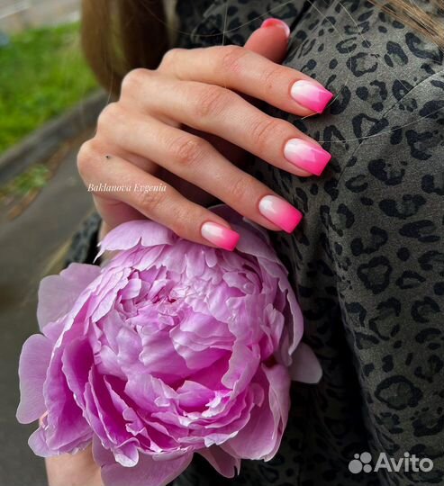 Маникюр и педикюр