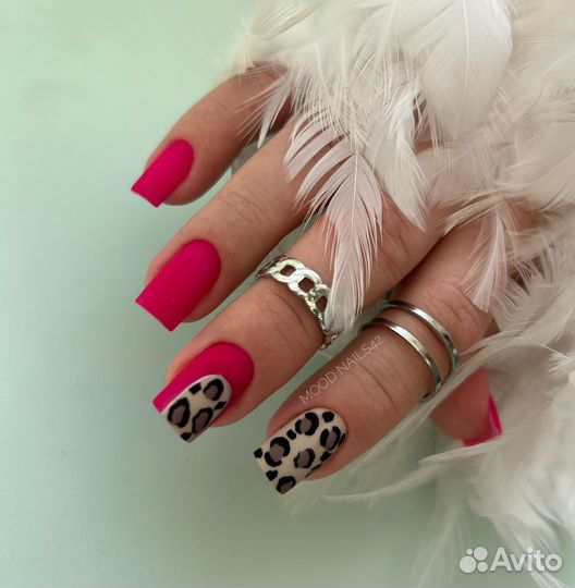 Маникюр, моделирование, педикюр