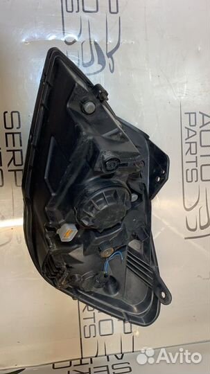 Фара передняя правая Kia Rio 2 JB G4EE 2011