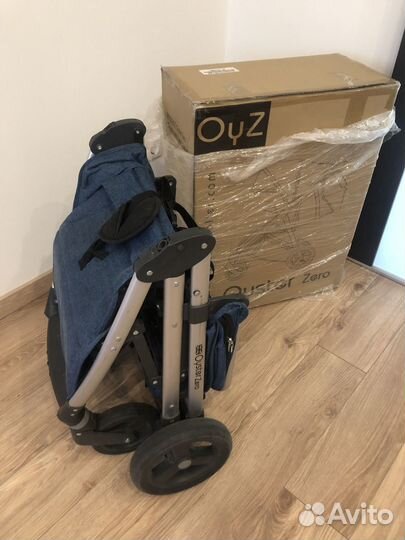 Коляска прогулочная Oyster Zero Regatta с накидкой