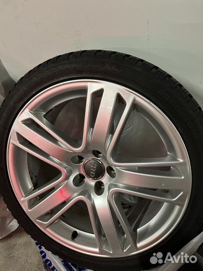 Оригинальные колеса на Ауди RS S 19 зимние