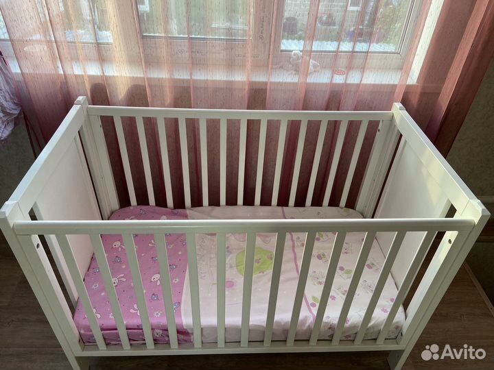 Детская кроватка