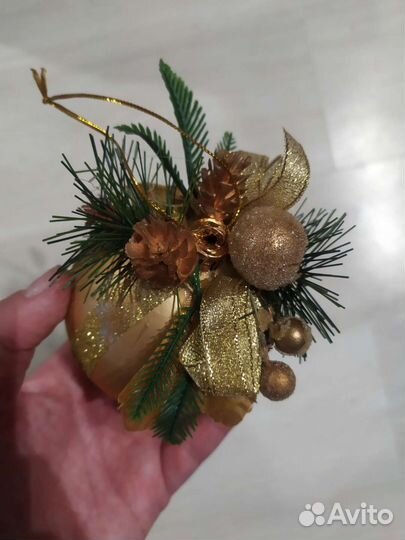 Елочные игрушки