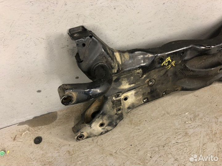 Подрамник Mitsubishi Outlander Xl 3.0