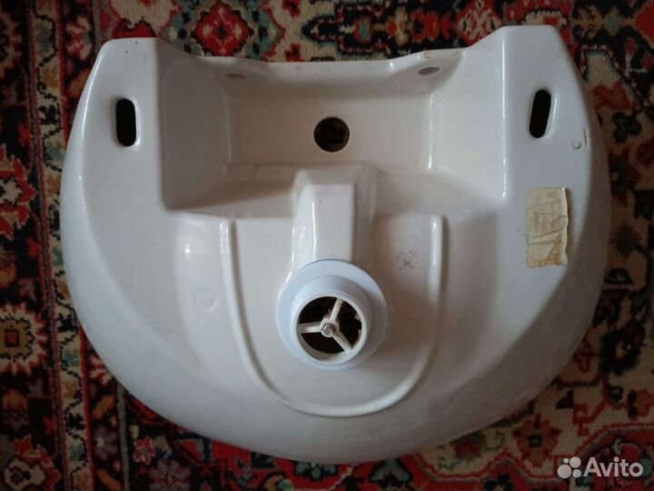 Раковина в ванную бу 39*52