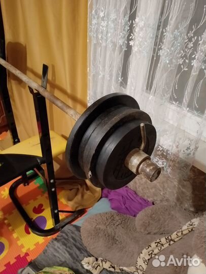 Спортивная штанга со стойкой