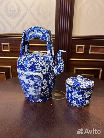 Антикварный чайник и сахарница, кобальт, фарфор