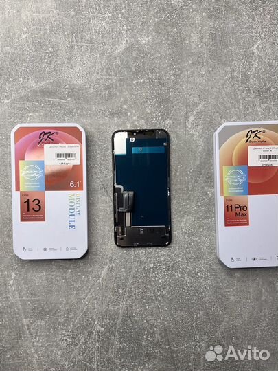 Дисплей iPhone 11