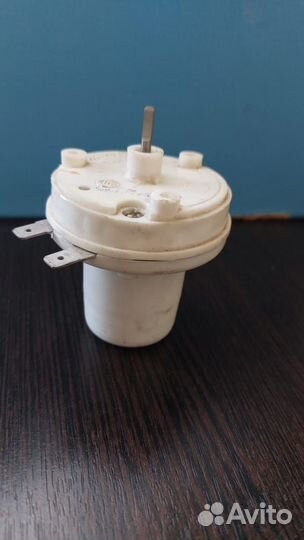 Моторчик бачка омывателя для машин ваз и газ
