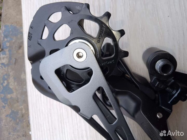 Задний переключатель shimano slx rd-m7120