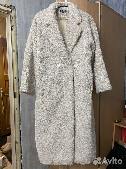 Шуба из эко меха белая длинная