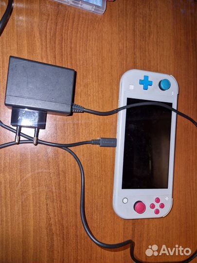 Nintendo switch + 7 игр