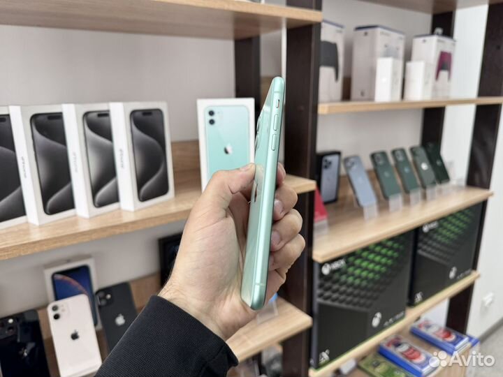iPhone 11, 128 ГБ