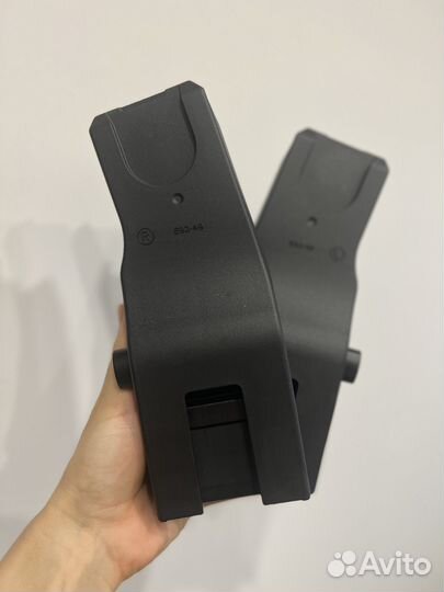 Адаптеры для установки автокресла на CarelloUltimo