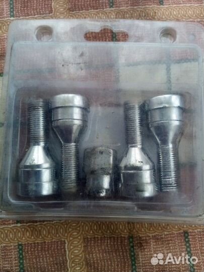 Болты секретки