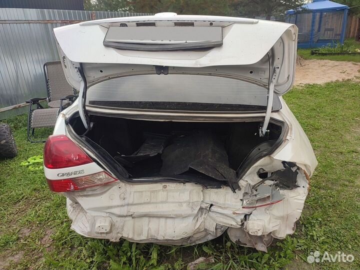 Toyota Mark II 2.0 AT, 2003, битый, 250 000 км
