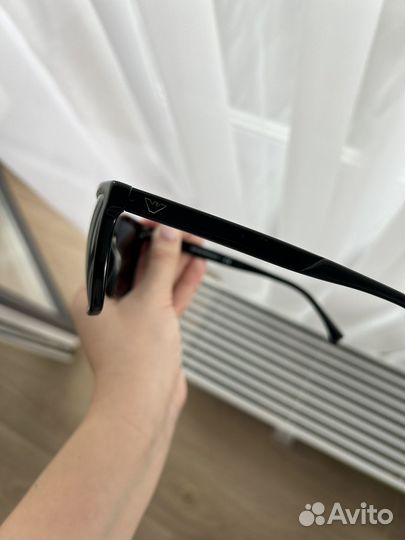 Солнцезащитные очки Armani