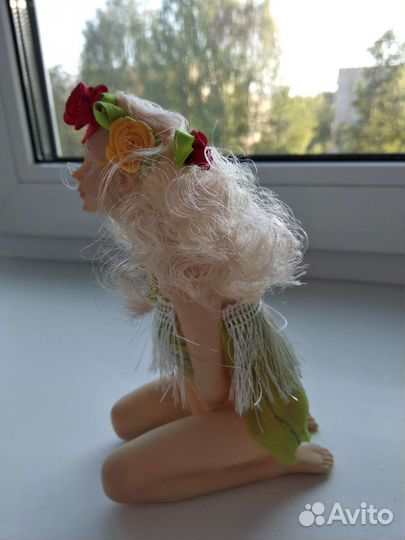 Статуэтка девушка