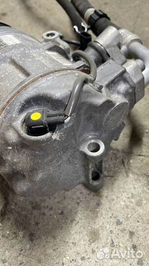 Компресор кондиционера Мерседес GLE 166