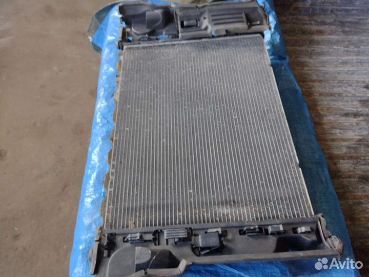 Радиатор volvo XC70
