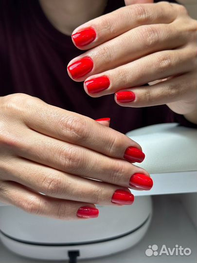 Нужна модель на маникюр