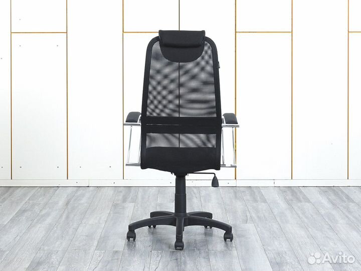 Компьютерное кресло