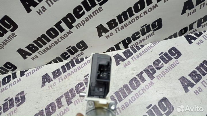 Мотор стеклоподъемника передний правый Audi A4 8K2