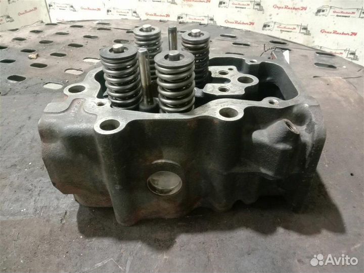 Головка блока цилиндров (ГБЦ) Scania DC13