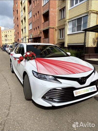 Свадебные украшения на машину