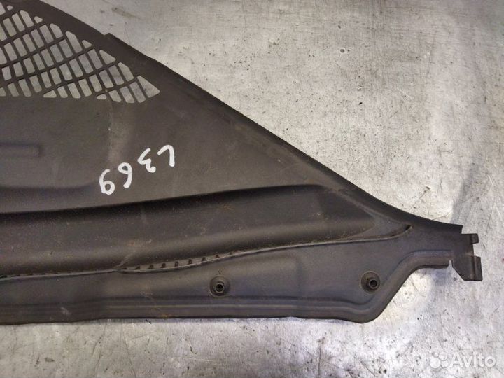 Решетка стеклоочистителя левая Bmw 3-Серия F30