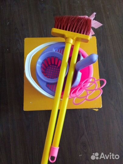 Детские игрушки