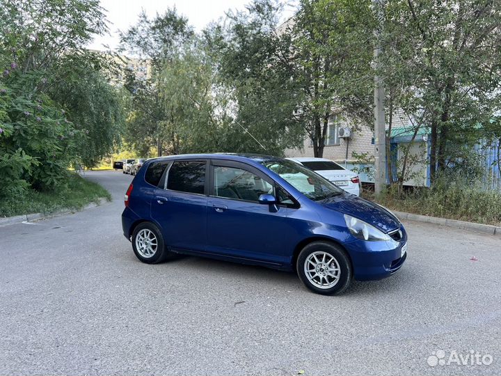 Honda Fit 1.3 CVT, 2002, 380 000 км